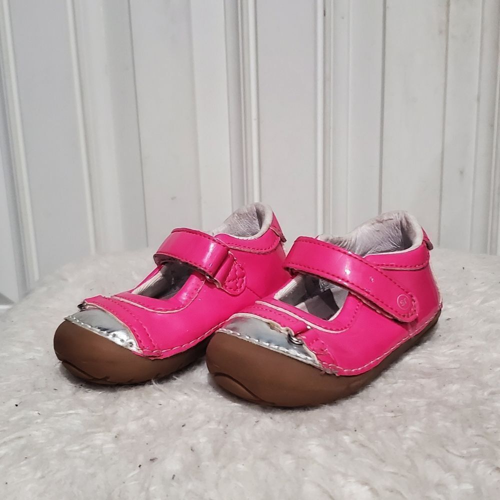 Baby Girl Stride Rite Shoes Size 4M Pink and Silver Baby Shoes Barely Used